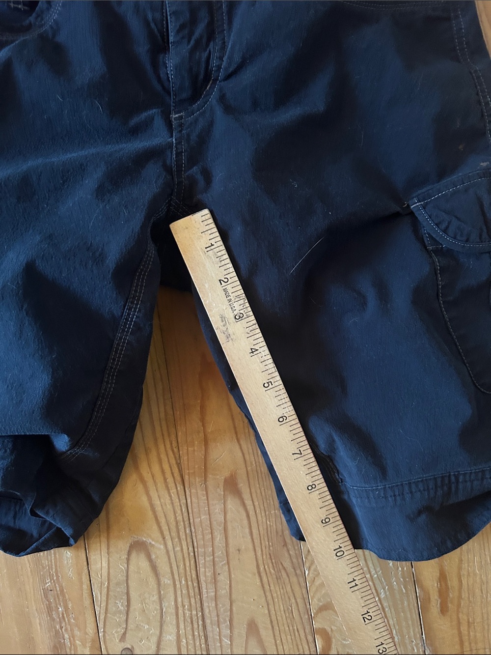 Kuhl Women’s Black Cargo Shorts - Picture 10 of 11